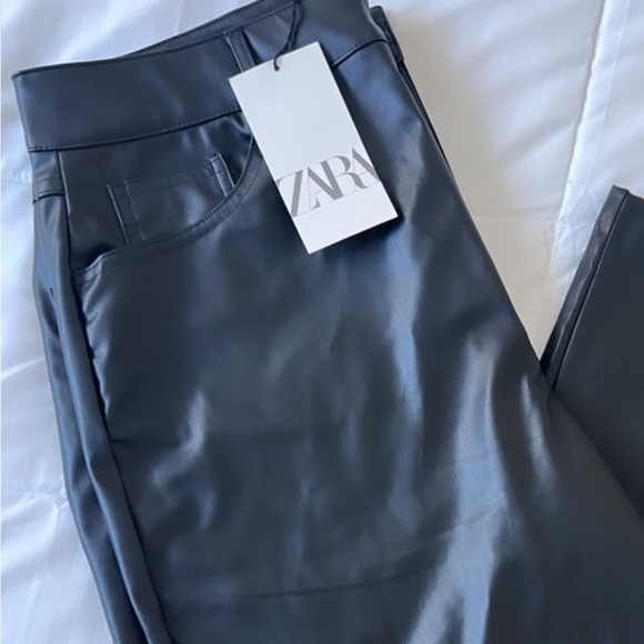 Zara black leather pants (90’s straight fit) - Picture 3 of 3